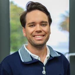 Dr Zane Stenning