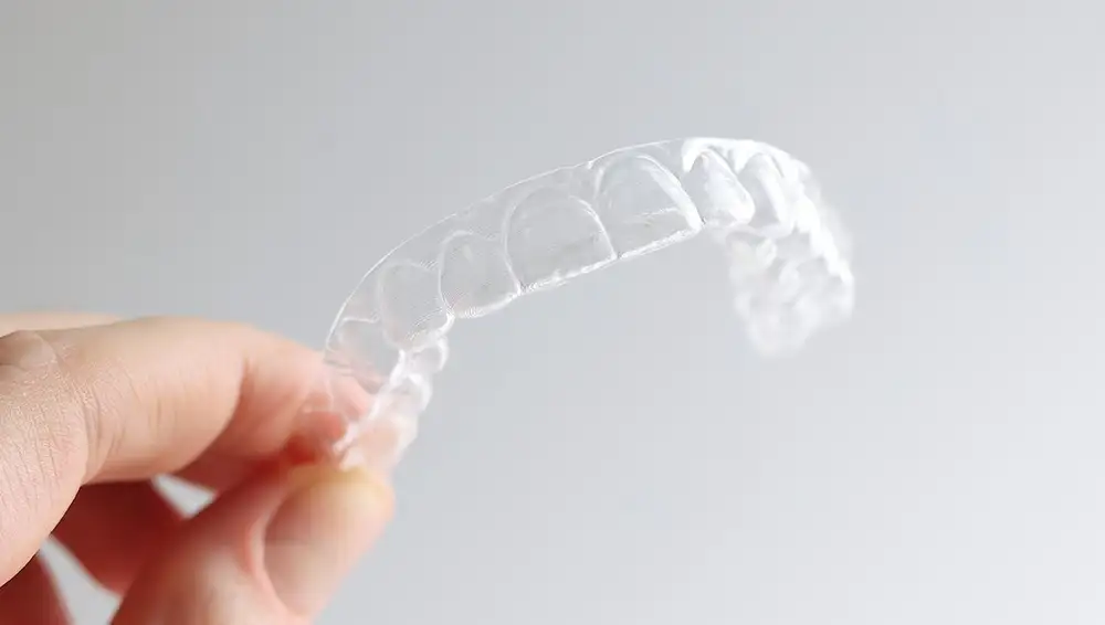 Retainers: Essix, Hawley and bonded retainers at Adam Labs